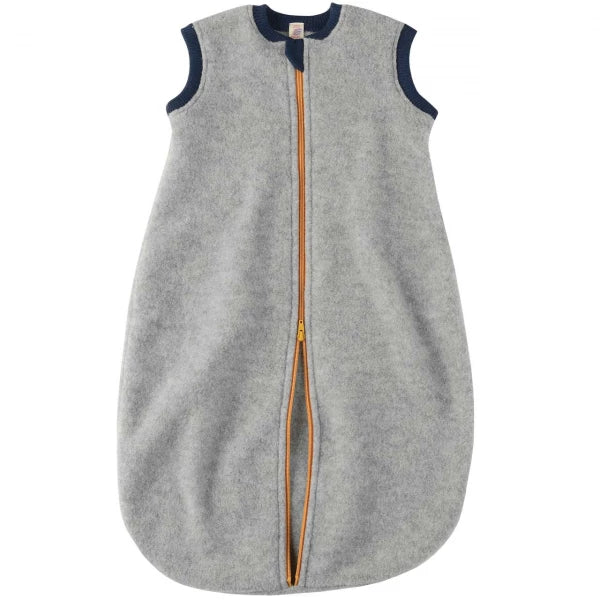 BABY-SCHLAFSACK MIT REIßVERSCHLUSS AUS WOLLFLEECE