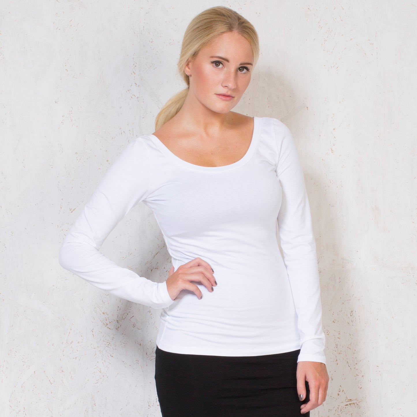 LONGSLEEVE JUNE - WHITE
