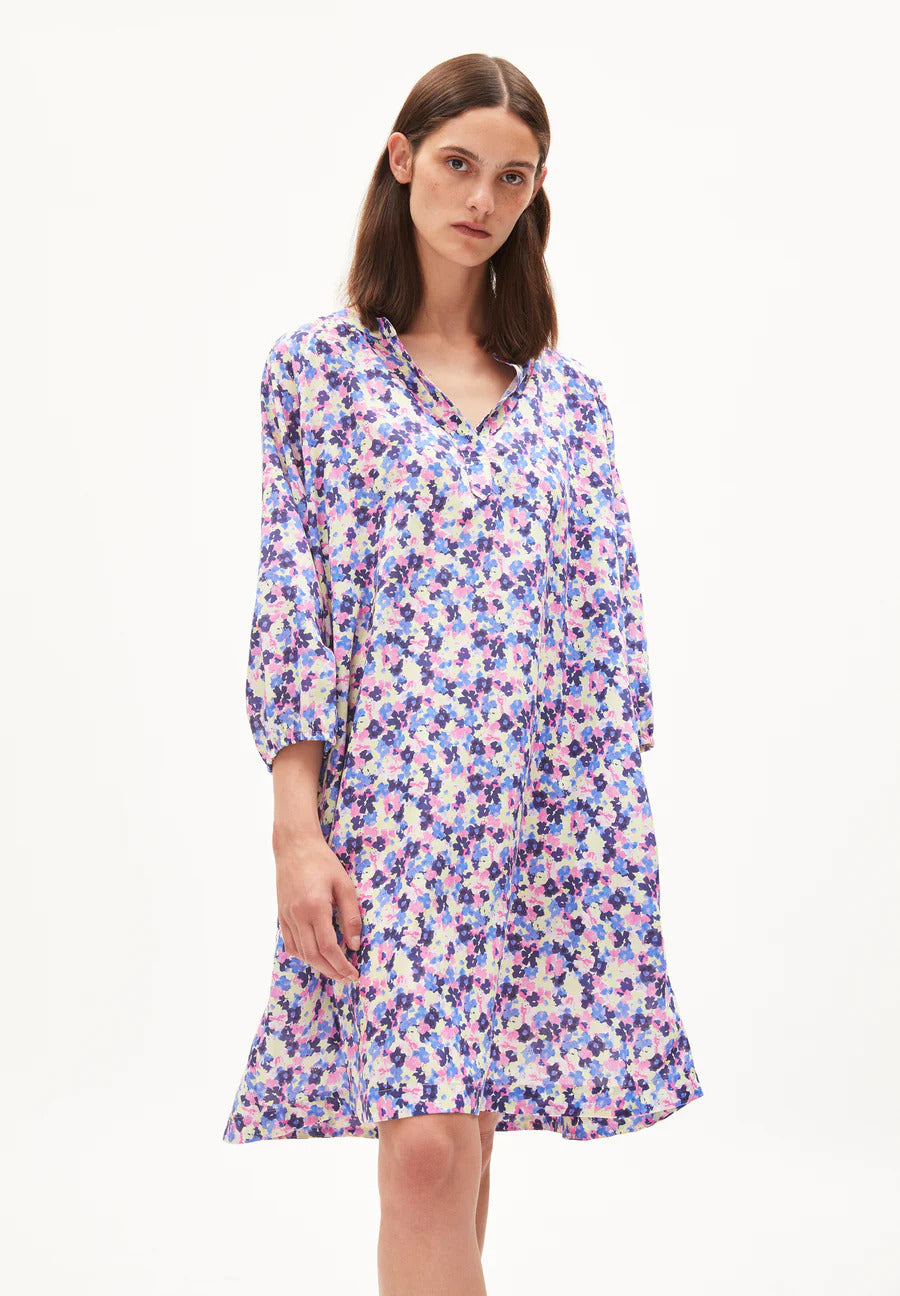 PRISCAA Multi Floral Kleid – Luftiges Sommerkleid mit buntem Allover-Print | Armedangels