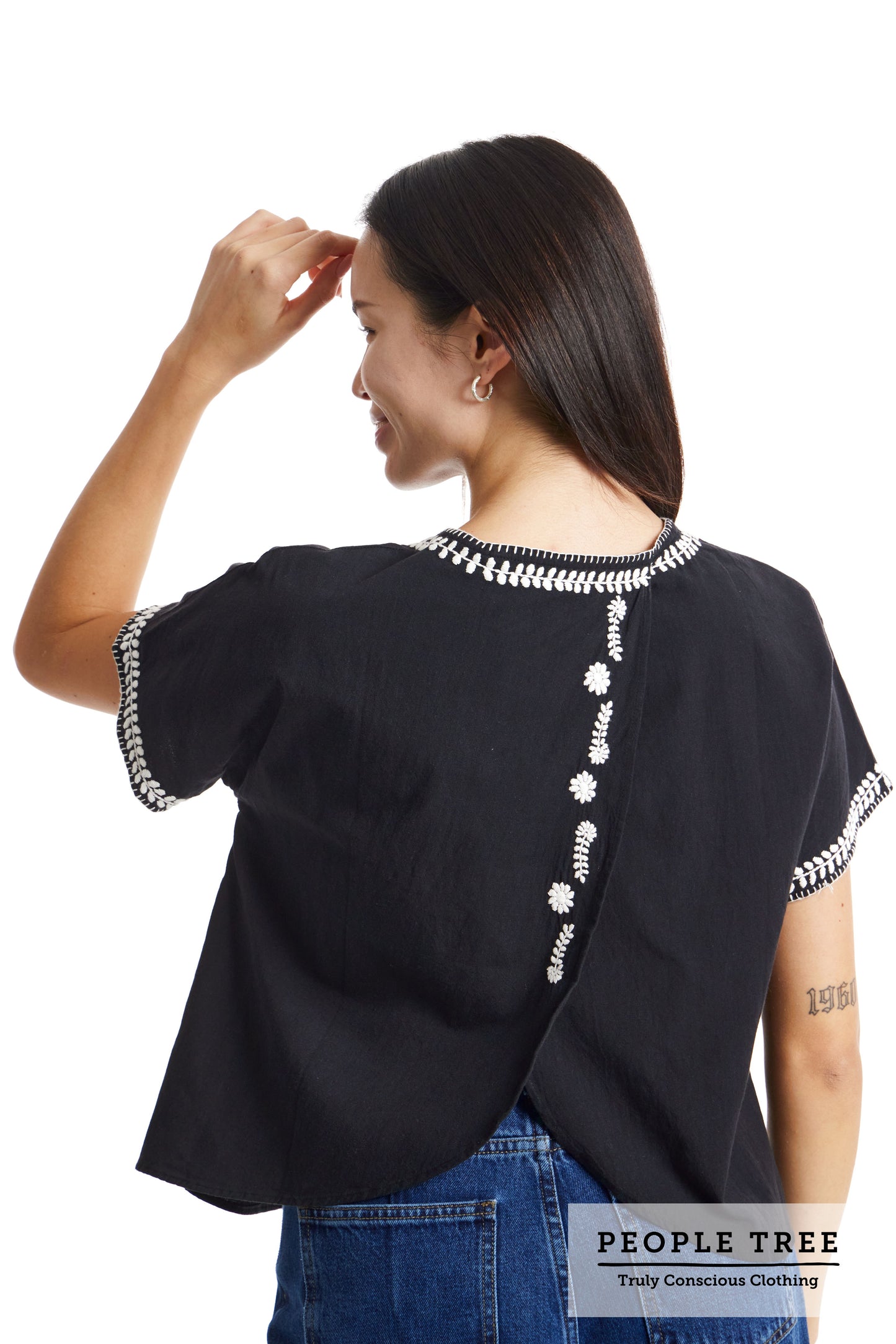 MARTHA EMBROIDERED TOP